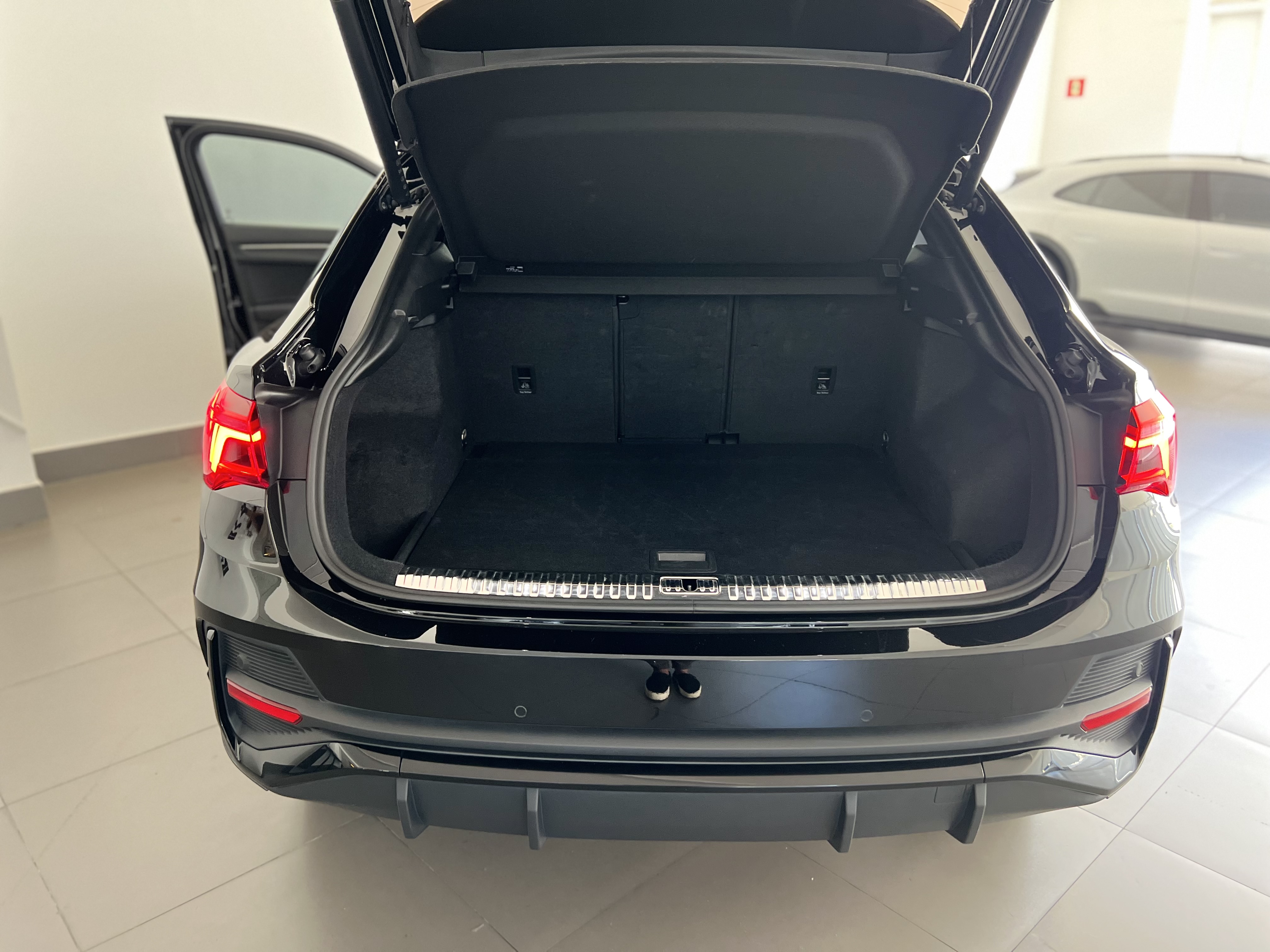 614-d9cee528-583b-473a-b20a-d0dddc29f983