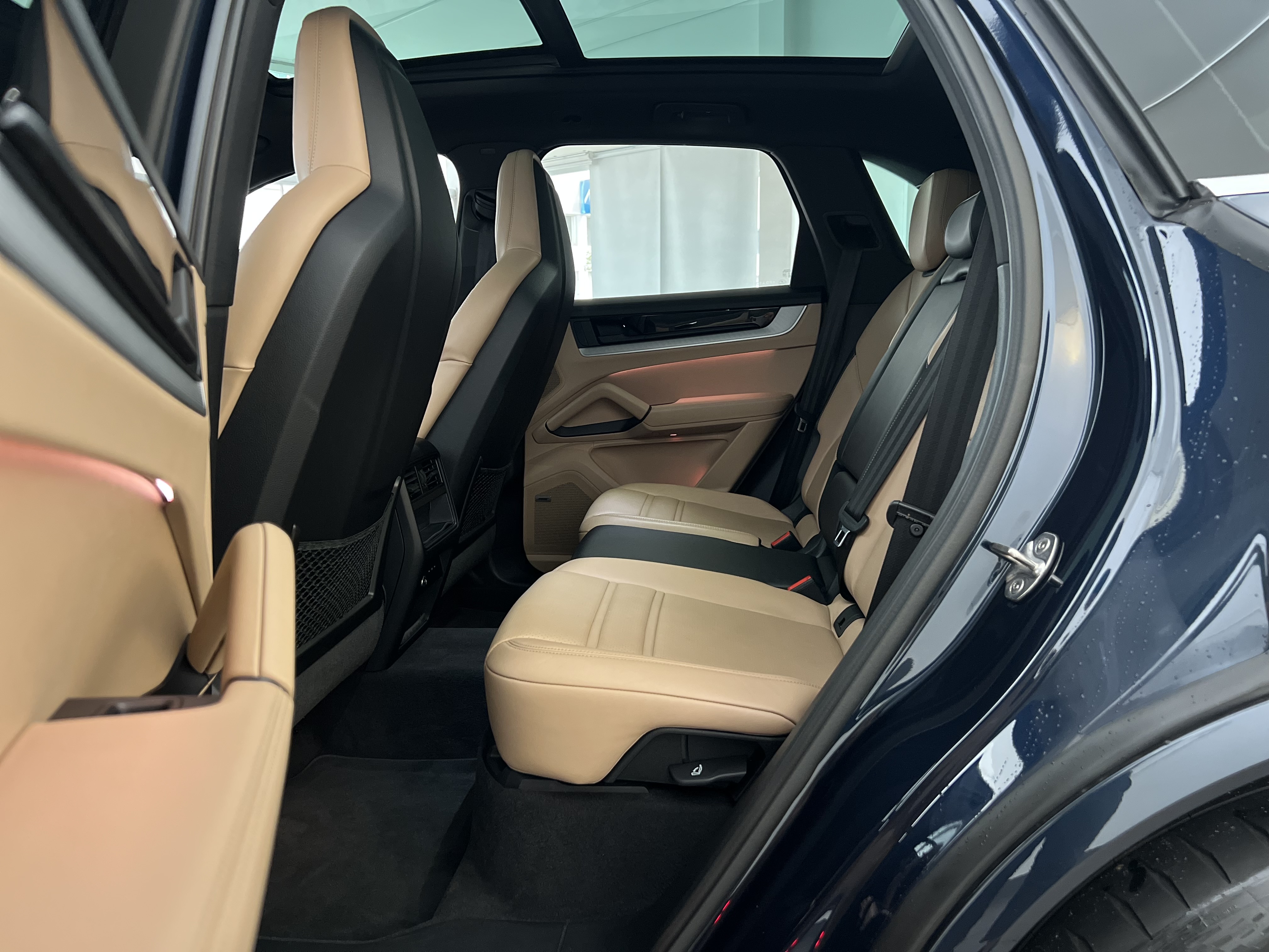 705-e8b4e781-6e9b-4430-b0a6-0e104fb6e025