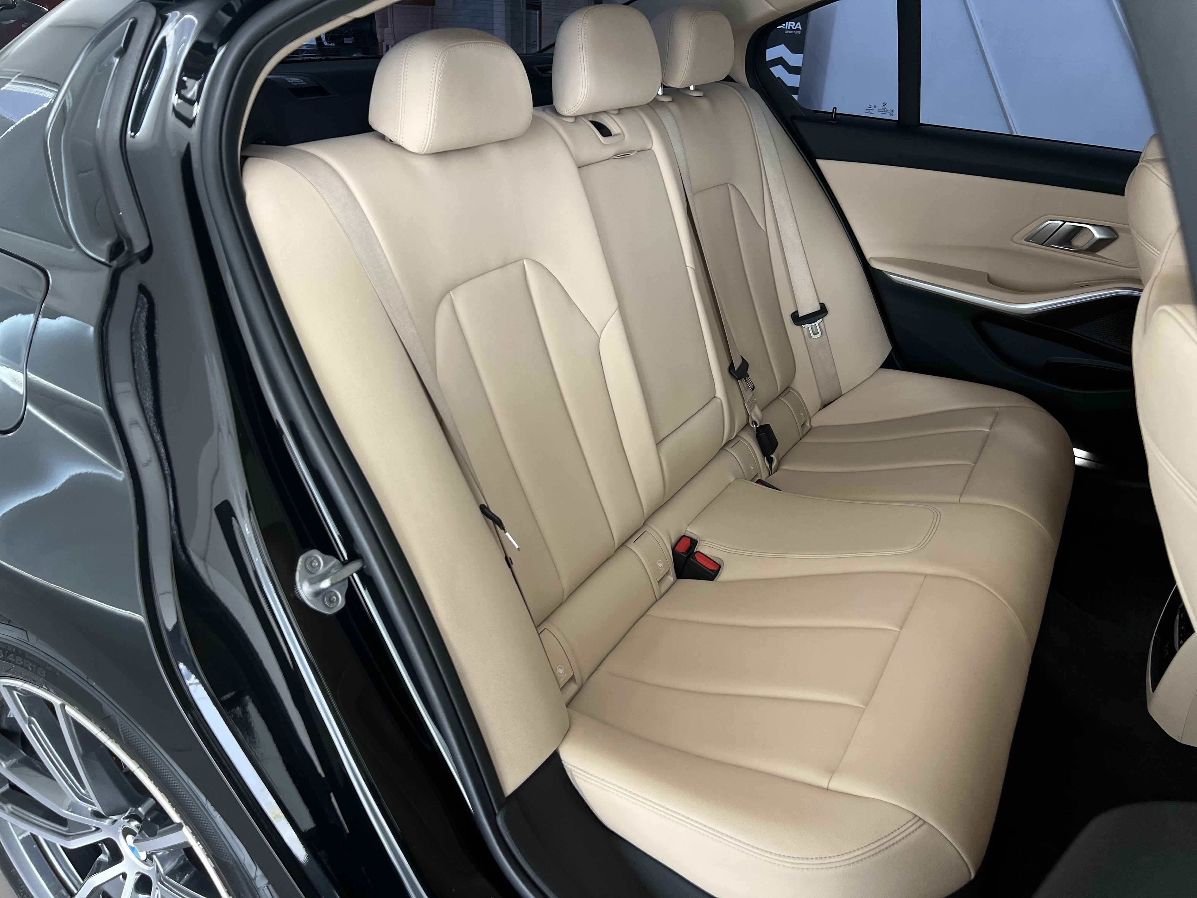 581-fc443a66-7a84-4fbf-885b-459775fcb585